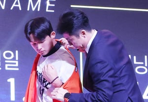 [Photo] Seorak High School's Min Ju-hong wears orange