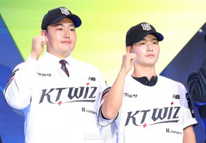 [Photo] Choi Ji-man and Kim Dong-young: "KT will become a dynasty"