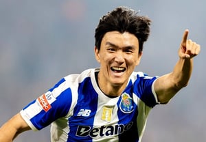 ¡Impacto! Hwang In-beom fue víctima de racismo: «Ni siquiera podía abrir bien los ojos, ¿eres una chica que vino desde Seúl?». Responde a los comentarios maliciosos.