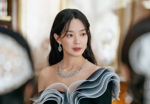 シン・ミナはどれだけ可愛いんだろう..『再婚皇后』、公開前から話題沸騰