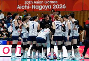 'Can we call it a 'lost but fought well'?' Women's volleyball team suffers shutout loss to Thailand at Asian Games, leaving behind the bitter disappointment of no medals in two consecutive tournaments [Aichi Nagoya AG]
