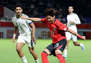 [Photo] Left-footed shot by Park Seung-soo