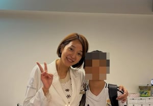 'Son of Ko Ji-yong' 12-year-old Go Seung-jae showcases advanced English and skiing skills on SNS; traces of mother Heo Yang-im's upbringing remain [Star Issue]