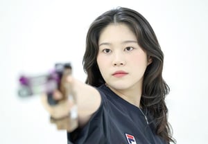 ¡Destrozó un récord asiático de nueve años! Choo Ga-eun, la primera medalla de oro para Corea en tiro... ¡tiro firme y constante! Como siempre, el «orgullo de Imsil» [Aichi Nagoya AG]