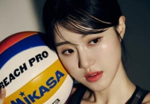 'Bikini + trastorno de exhibicionismo: comentarios maliciosos' superados por Shin Ji-eun; su declaración firme sobre 'trajes espectaculares' también sacude a Japón... el portal se llena todo el día con la idea de que "no es exhibición, sino elegancia"
