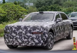 BYD ra mắt xe sedan siêu lớn hạng sang, trang bị pin toàn rắn 'nhắm thẳng vào Rolls-Royce'