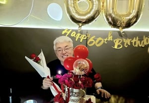 Composer Kim Hyung-seok: "Friends suggested a hallucination party..." Turns out it was a '60th birthday party' mishap