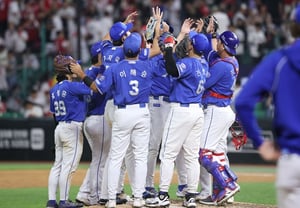 "(1º) «Podemos hacerlo»", Samsung en 2º lugar, que dibuja una remontada, mantiene la diferencia de 3 juegos con KT y 3G... El 25 se anticipa una batalla total del bullpen [Desde Incheon]