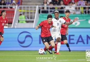 'Munich Monster Class Explosion' Perfectly Proven by Kim Min-jae: "Playing in a back four was fun; Coach Moreno emphasized..." [Suwon Field]