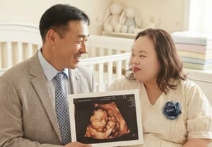 'Uble's' Han Jimin's older sister, 'divorce rumors' just a month ago, 'pregnancy'?.. Seo Eun-hye ♥ Cho Young-nam, ultrasound photo spreads, 'curiosity' intensifies