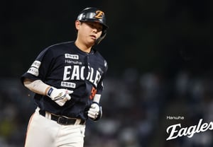 'A catcher emerges after 37 years of waiting' — But it offered no comfort to Hanwha's 'P-P-P-P-P-P-P-P-P-P' fans