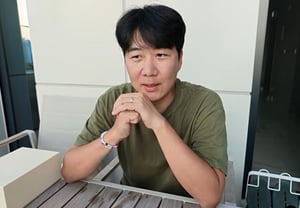 Do Kyung-wan speaks out on controversy over derogatory remarks toward 'watch mania': "Why would I ignore them... I'm obsessed too" [Star Issue]