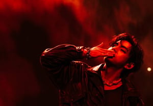 「風趣ビム」防弾少年団のブイが激しいBTSをメディアが集中して取り上げる