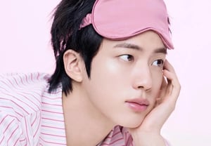 「おやすみ」防弾少年団ジンのBTSナイト挨拶..シャオホンスのホットトレンド「やはりラネージュの顔」
