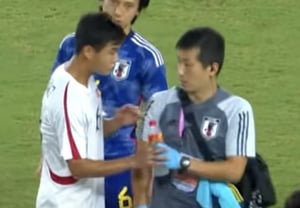 'ぶっ飛ばしてしまおうか'と拳を上げて脅した'北の選手' また日本との悪縁、'致命的なミス'→脱落の元凶 "後味がひどいね" [愛知名古屋AG]