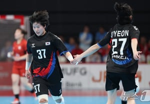 'Ganamos de nuevo el partido decisivo entre Corea y Japón': el equipo femenino de balonmano de Corea gana la medalla de oro en los Juegos Asiáticos tras 8 años [Juegos Asiáticos de Aichi-Nagoya]