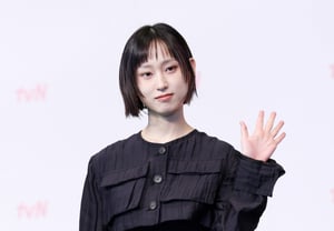 Ryu Hye-young giải thích lần nữa: "Muốn làm sáng tỏ hiểu lầm... không ăn chỉ bằng mũi"