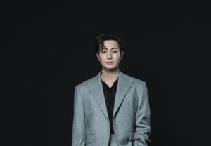 Jeong Sung-il 'Vừa vặn hoàn hảo' [★ẢNH]