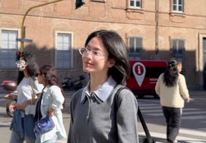 ソン・ヘギョ、街で「男の子好き」って言うとこんな感じ..秋っぽくなった