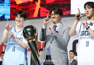 [Foto] Lee Jung-hyun: "Confirme la mejora de Sonok"