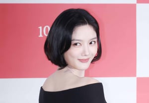キム・ユジョン「惹きつけられる美貌」 [★フォト]