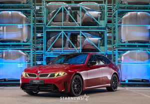 "La coexistencia de la tradición y el futuro"… Se descubre el nuevo BMW Serie 3 e i3