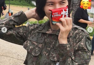 スマイルクリニックはどうなの？..『新兵4』コン・ミンジョン、すっかり女軍人になったね