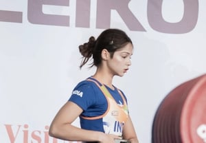「自分の顔・体でAI写真を数千枚」インド人女性パワーリフターの衝撃告白··· 銀メダルを獲得した後に訪れた悪夢