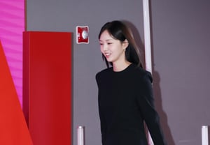 チェ・スビン「魅力的な足取り」 [★フォト]