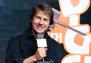 Aging and Gaining Weight, Tom Cruise: "'Digger,' a Timeless Story"... 13th Visit to Korea [Comprehensive Report]