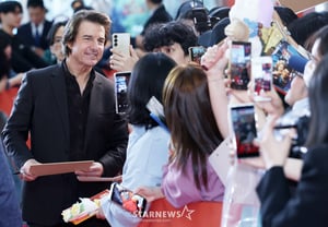 Tom Cruise, un valioso gesto de cercanía con todos sus fans [★Fotos]