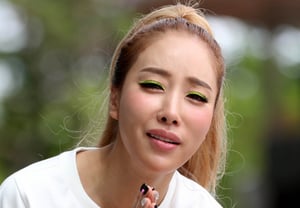 Suk-haeng, 'Affair Man's Wife' Releases Audio Recording: "I Even Tolerated a High-End Hostess... Please Look at Me with the Mind of Buddha" [Star Issue]