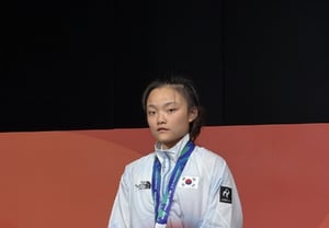 "Seo Chae-hyun lo logró": la única mujer en la modalidad de lead que alcanzó la cima se lleva el oro... El escalador coreano suma su mayor cantidad histórica de medallas, 5 [Aichi-Nagoya AG]