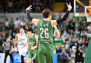 【原州现场报道】并非“三巨头”！主角是姜相宰，“三分球爆发”引领追分→扳平→反超→锁定胜局……DB，在揭幕战中逆转战胜索诺