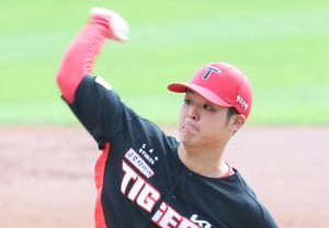 [Фото] Сиракава нацеливается на пятую победу
