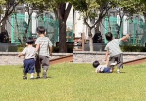 Na Hye-mi shares photos of her two sons falling while on a walk..♥Eric: "Our little puppies"