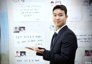 兄貴の自慢になります「KT 1R イ・スンウォンの特別な約束··· ウォン・テインを見つめていた少年、今や「ユシン高校の先輩」ソ・ヒョンジュンを夢見る