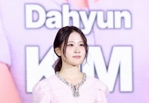 金多贤，跨越争议展现甜美美貌[★照片]