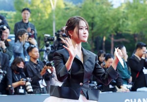 Kim Da-hyun, una aparición como princesa [★Fotos]