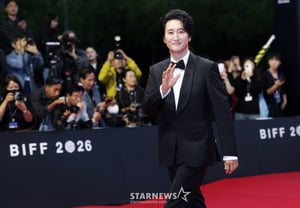 Shin Hyun-jun asiste al Festival Internacional de Cine de Busan [★Foto]