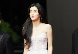 Lee Sun-bin, una silueta elegante [★Fotos]
