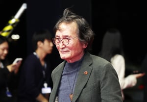 出席“BIFF”的郑址永导演[★照片]