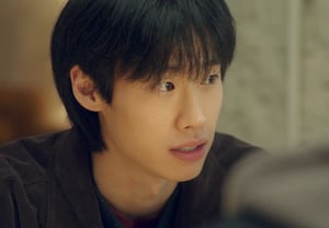 El «actor de diez millones» Kim Min recibe elogios por su actuación estable en «Yeon Ae (Dr.)»