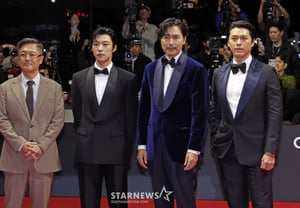 "Una obra como un sueño": Hyun Bin y Jung Woo-sung en 'Main Co', la temporada 3 tendrá como escenario los inicios de la década de 1990 [31ª BIFF]