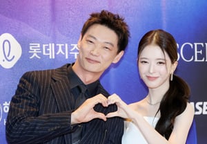 Kasamatsu Sho and Noh Jeong-eui, a cute couple [★Photo]