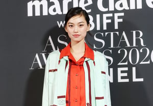 Kim Do-yeon, un look de moda listo para pisar la pasarela [★Fotos]