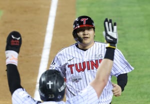 [Photo] Moon Bo-kyung: "Yuhoo, it's a comeback"