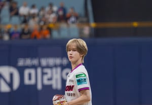 "¡Strike!" Kyung-min de TWS, su primer lanzamiento de honor, "perfecto"… se convierte en la hada de la victoria