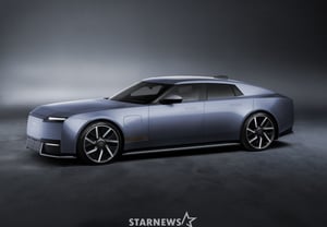 Jaguar представил в Нью-Йорке роскошный четырёхдверный GT «Тип 01» с максимальной мощностью 1030 л.с.