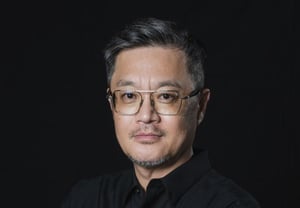 ヒョンビン、その眼差しはもの悲しく寂しげだ"..『メインコ2』のウ・ミノ監督が20年前に見極めた魅力 [★FULLインタビュー]